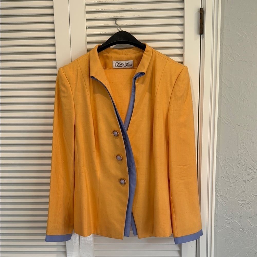 1980’s power suit 100% silk pristine condition yellow and lavender